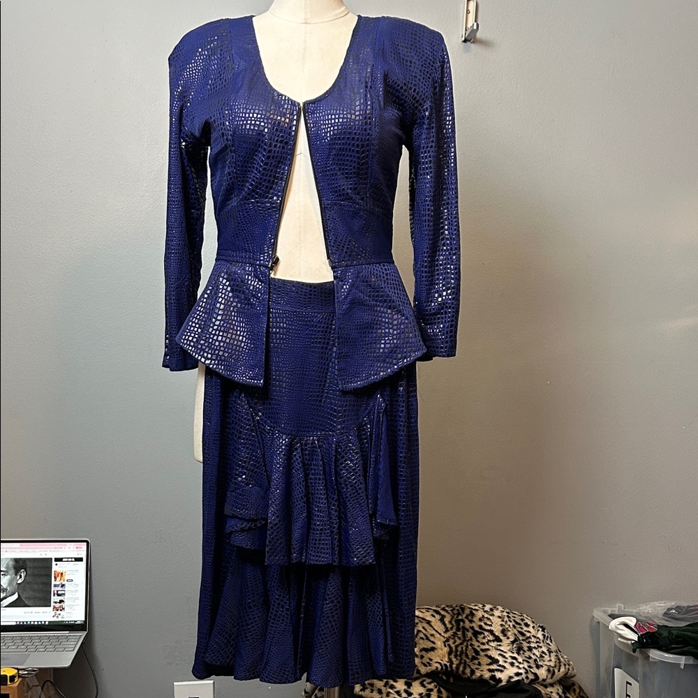 Vintage Janine Faux croc blue jacket skirt set size XS